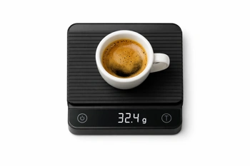 Stop guessing ratios. Four scales that make consistent coffee simple.